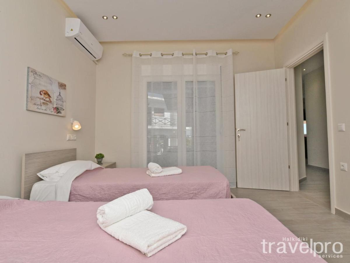 Sabbia Apartments Seafront By Rentalspro Services - Nea Moudania Halkidiki Екстериор снимка