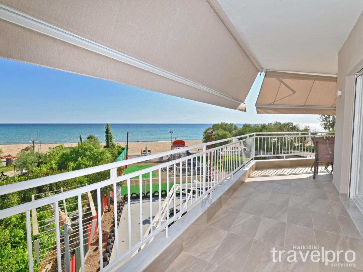 Sabbia Apartments Seafront By Rentalspro Services - Nea Moudania Halkidiki Екстериор снимка