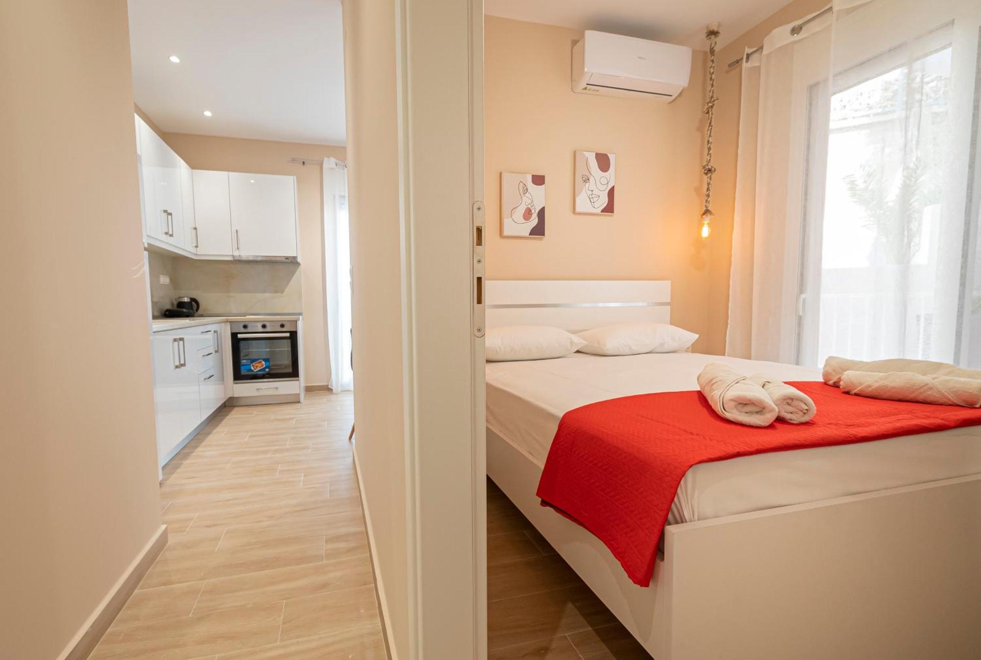 Sabbia Apartments Seafront By Rentalspro Services - Nea Moudania Halkidiki Екстериор снимка