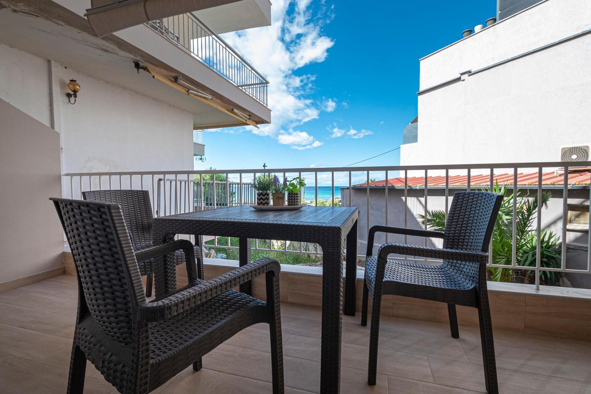 Sabbia Apartments Seafront By Rentalspro Services - Nea Moudania Halkidiki Екстериор снимка