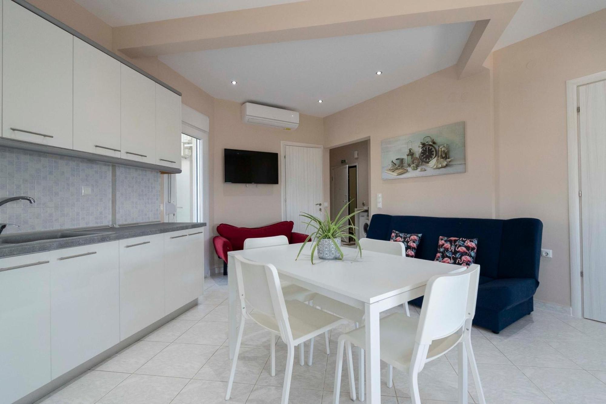 Sabbia Apartments Seafront By Rentalspro Services - Nea Moudania Halkidiki Екстериор снимка